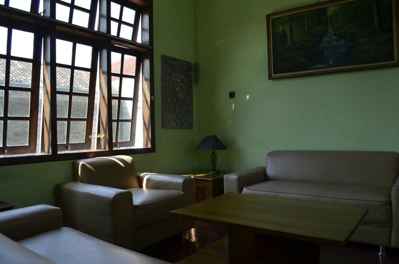 Sartika Hotel Prawirotaman Yogyakarta Exterior foto